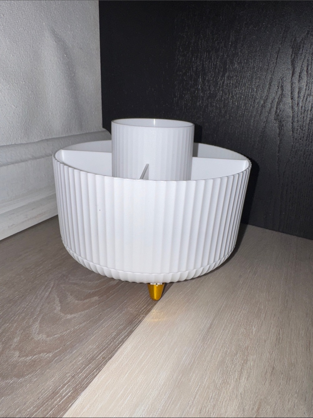 White Ribbed Makeup Organizer with Gold Accent Base